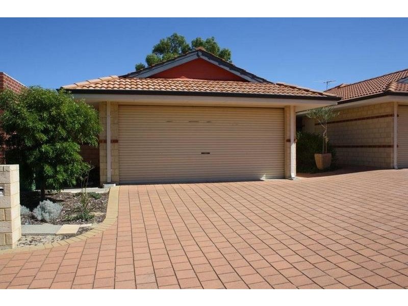 11A Harriet Place, Cloverdale WA 6105