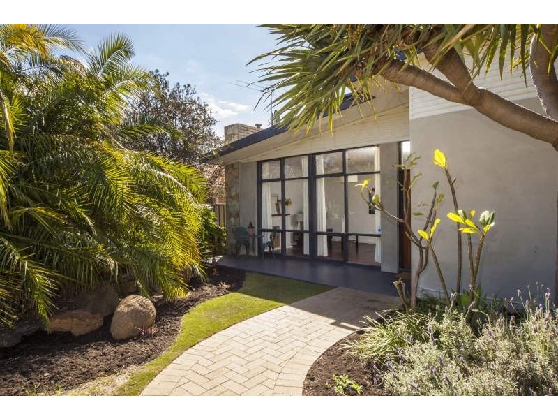3 Henrietta Street, Bayswater WA 6053