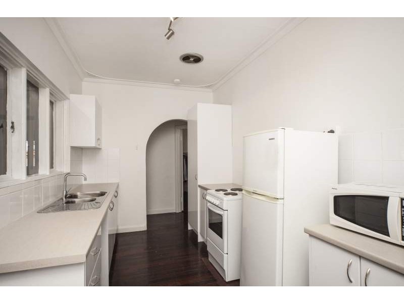 3 Henrietta Street, Bayswater WA 6053