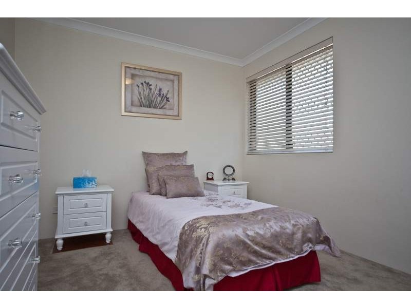 1B Aughton Street, Bayswater WA 6053