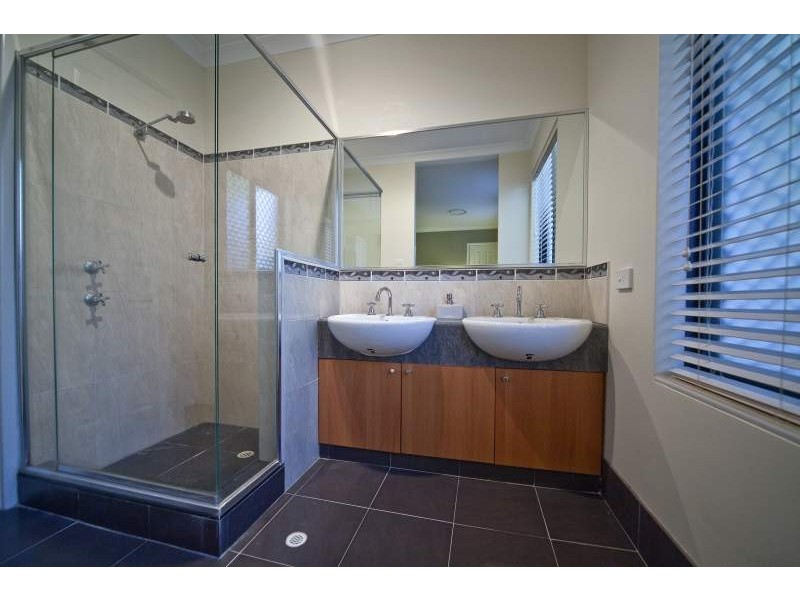 1B Aughton Street, Bayswater WA 6053