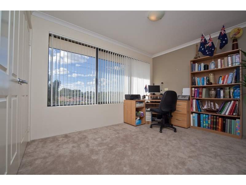 1B Aughton Street, Bayswater WA 6053