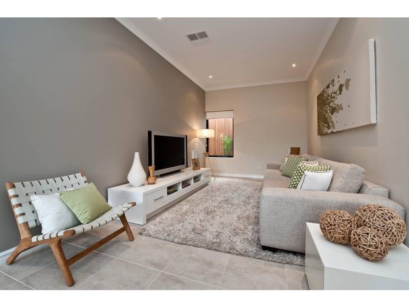 245A Holbeck Street, Doubleview WA 6018