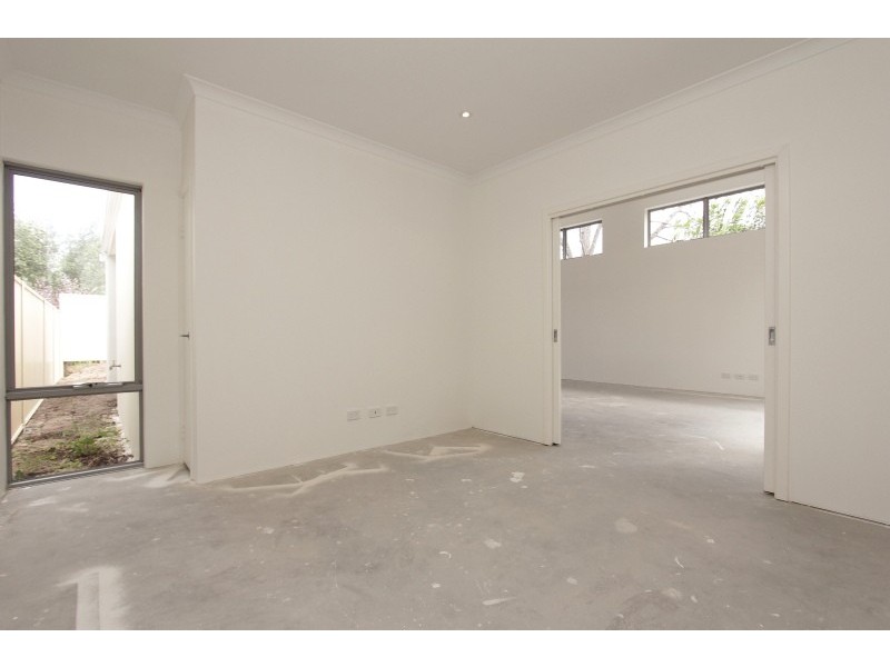 12 Gordon Street, Bayswater WA 6053