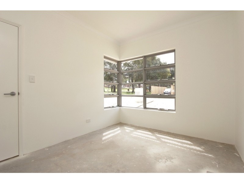 12 Gordon Street, Bayswater WA 6053