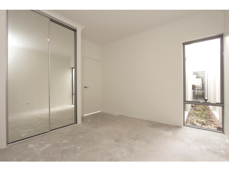 12 Gordon Street, Bayswater WA 6053