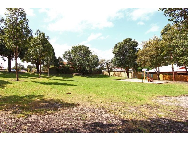 12 Gordon Street, Bayswater WA 6053