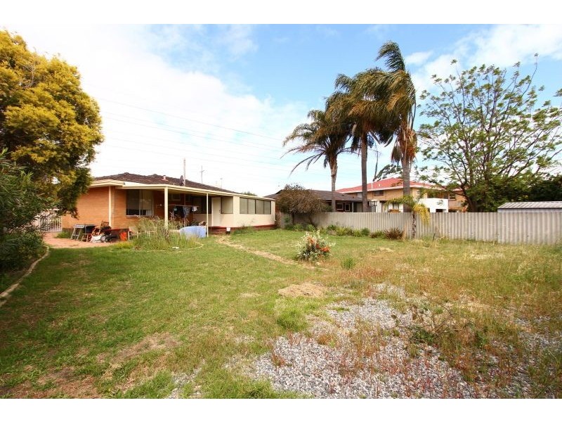 175 Alexander Drive, Dianella WA 6059