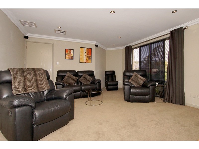 27 Tranby Road, Maylands WA 6051