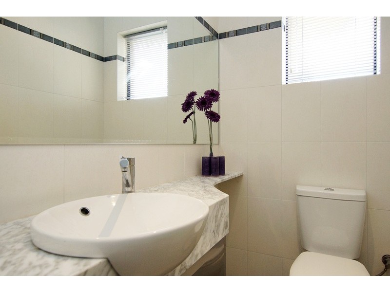 27 Tranby Road, Maylands WA 6051