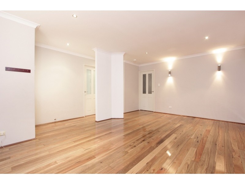 10 Frew Court, Bayswater WA 6053