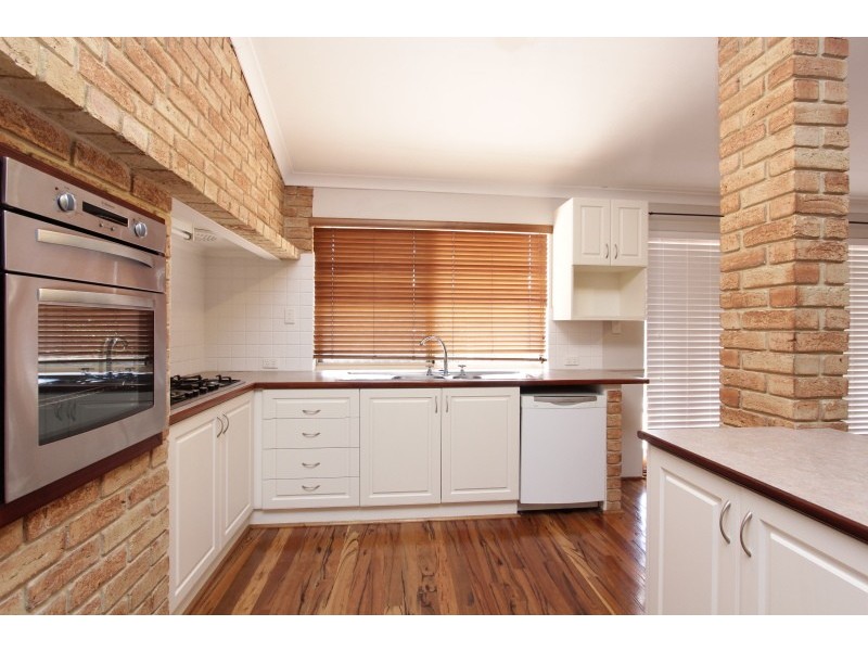 10 Frew Court, Bayswater WA 6053