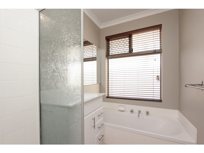 10 Frew Court, Bayswater WA 6053