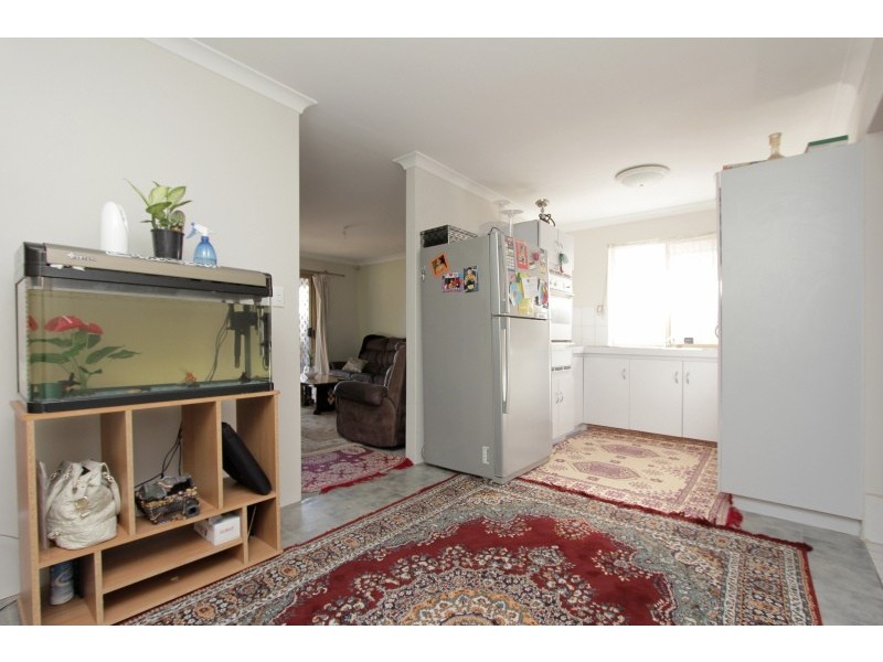 1/450 Lennard Street, Dianella WA 6059