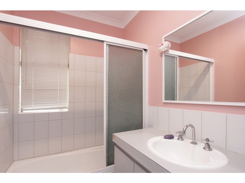 1/450 Lennard Street, Dianella WA 6059