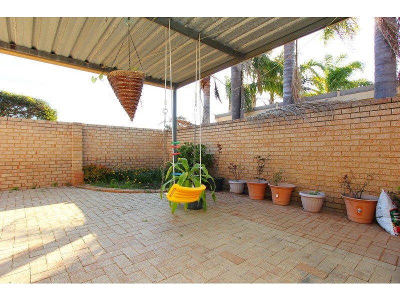 1/450 Lennard Street, Dianella WA 6059