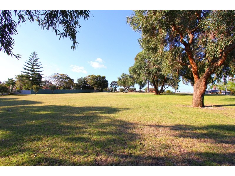 1/450 Lennard Street, Dianella WA 6059