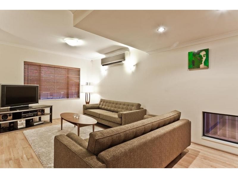 4/27 Elizabeth Street, Maylands WA 6051