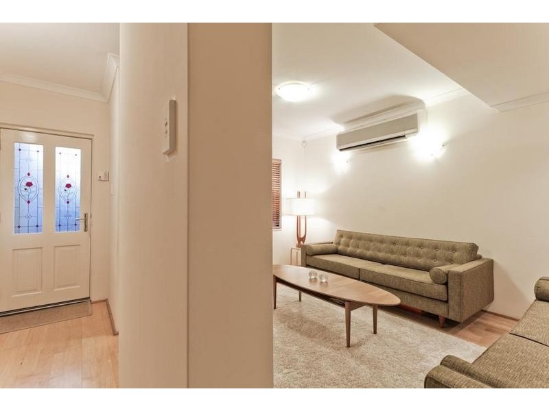 4/27 Elizabeth Street, Maylands WA 6051