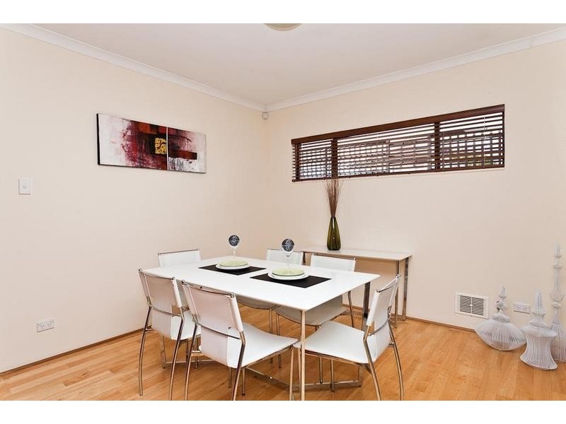 4/27 Elizabeth Street, Maylands WA 6051