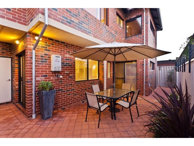 4/27 Elizabeth Street, Maylands WA 6051