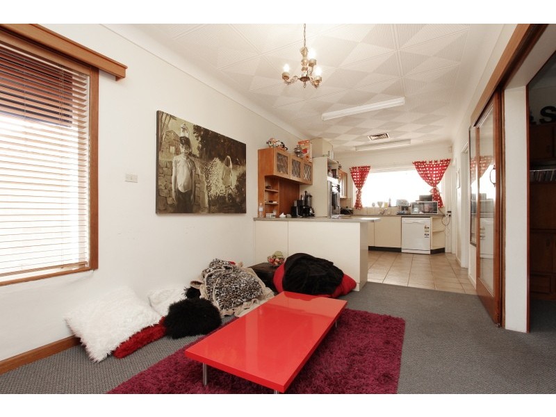 12 Beverley Street, Coolbinia WA 6050