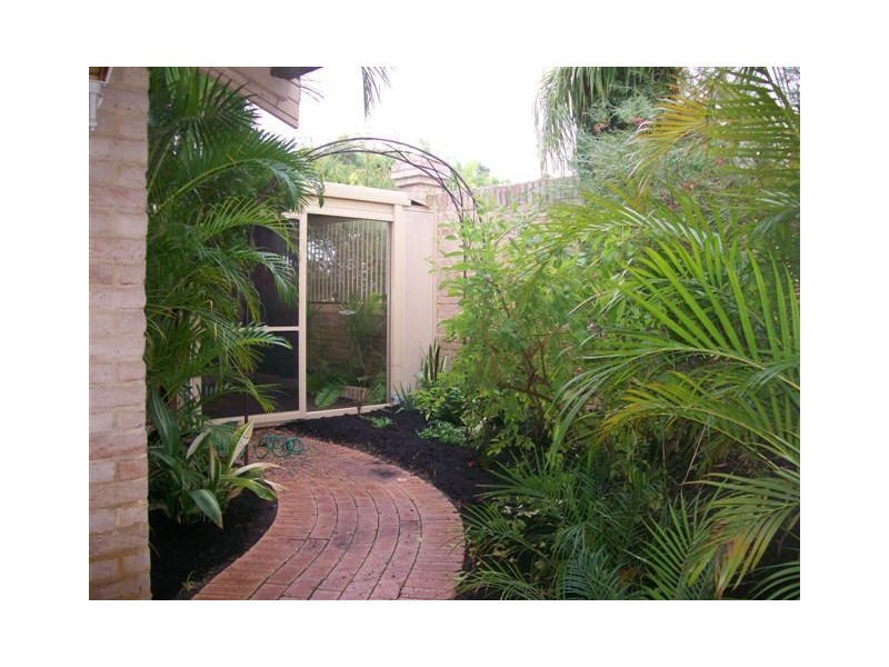 8/4 Swan View Terrace, Maylands WA 6051