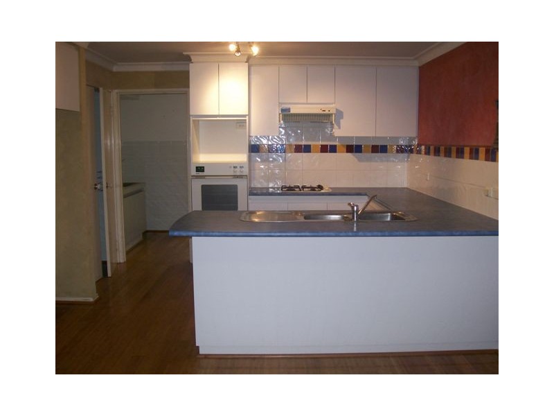 8/4 Swan View Terrace, Maylands WA 6051