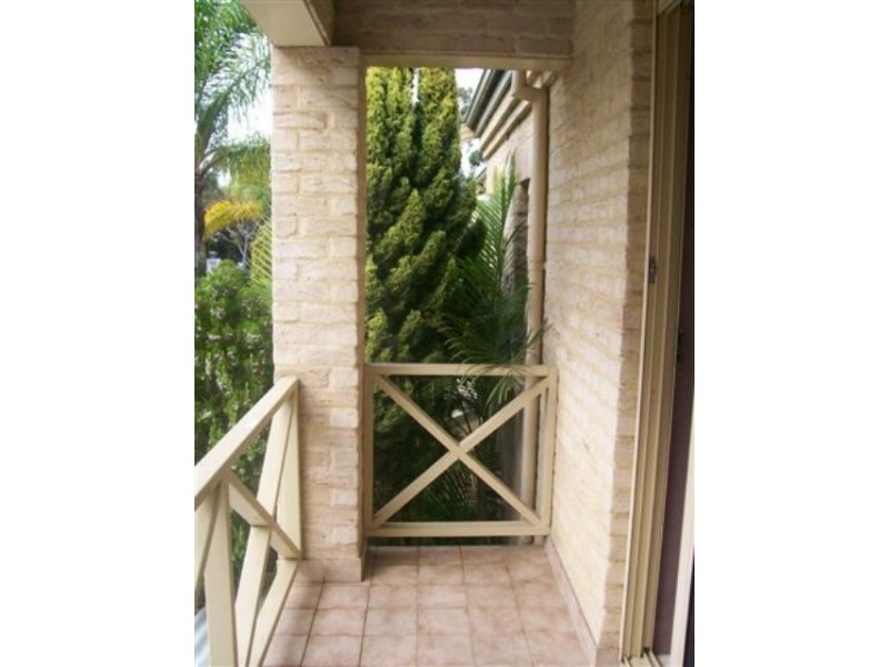 8/4 Swan View Terrace, Maylands WA 6051