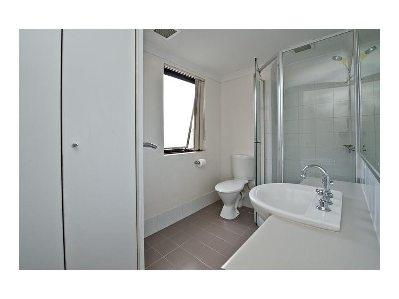 144/215 Stirling Street, Highgate WA 6003