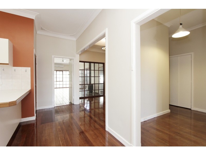 27 Kenilworth Street, Bayswater WA 6053