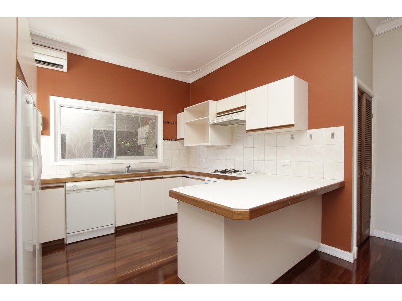 27 Kenilworth Street, Bayswater WA 6053