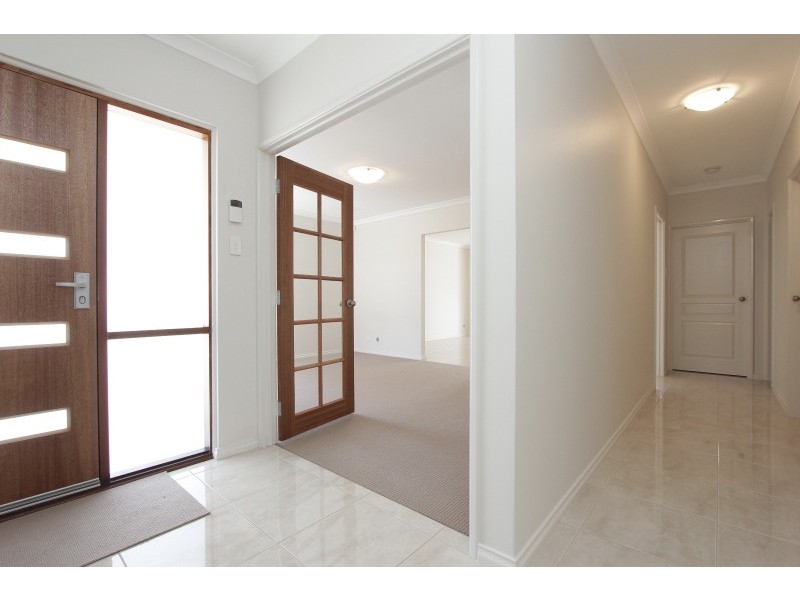 8B Bathurst Street, Dianella WA 6059