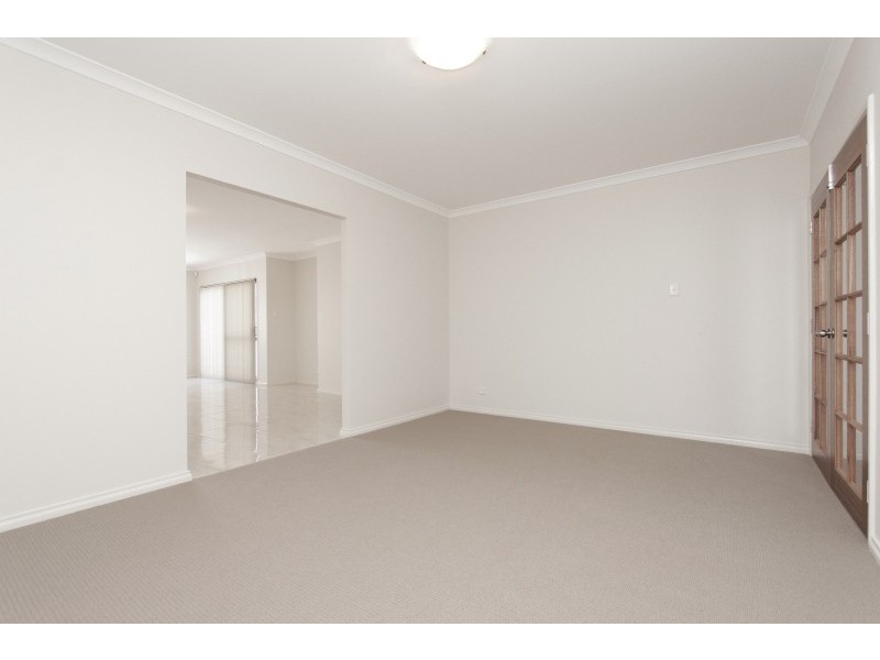 8B Bathurst Street, Dianella WA 6059