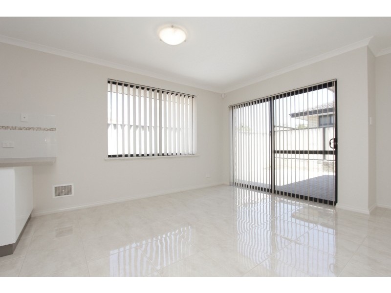 8B Bathurst Street, Dianella WA 6059