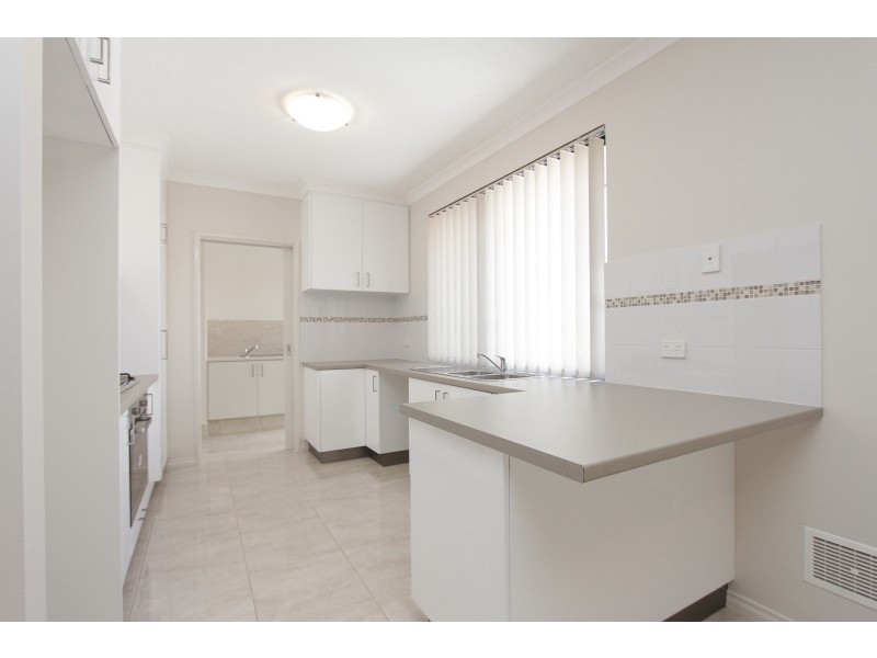 8B Bathurst Street, Dianella WA 6059