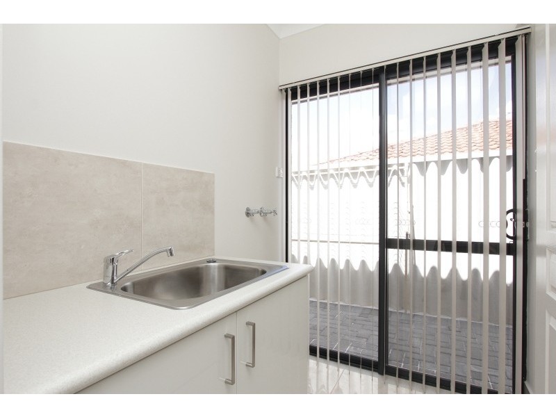 8B Bathurst Street, Dianella WA 6059