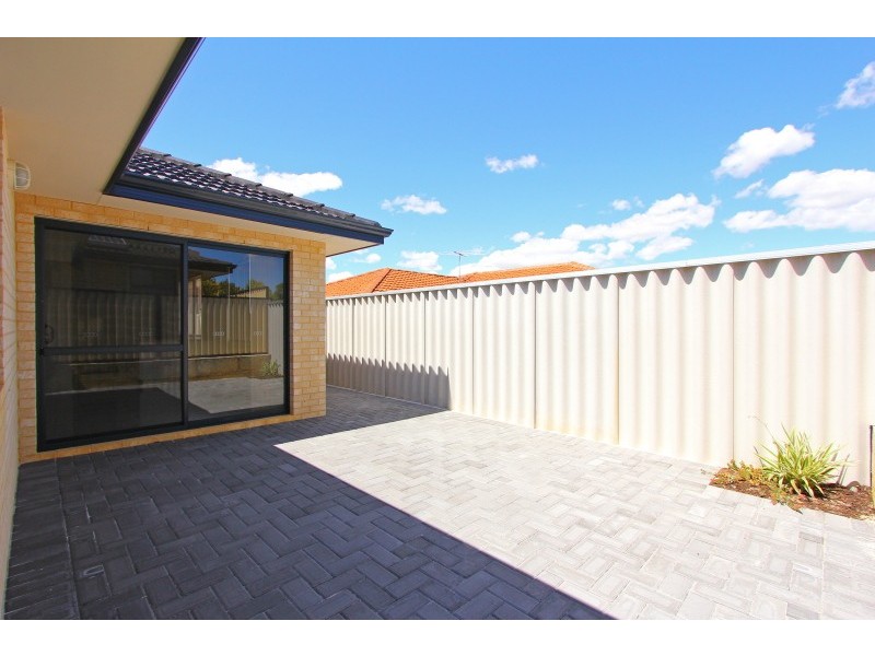 8B Bathurst Street, Dianella WA 6059