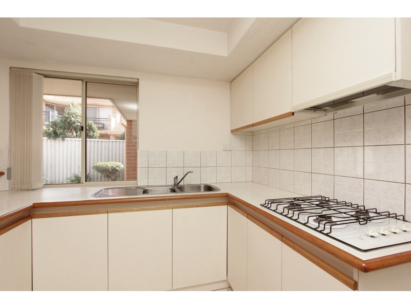 2/51 Moulden Avenue, Yokine WA 6060