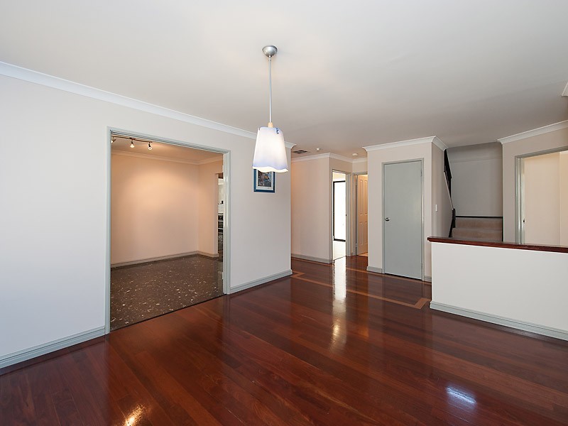 6 Ambrose Rise, Maylands WA 6051