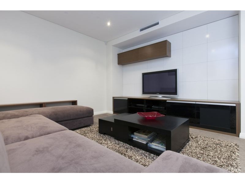 26 Virgil Avenue, Yokine WA 6060