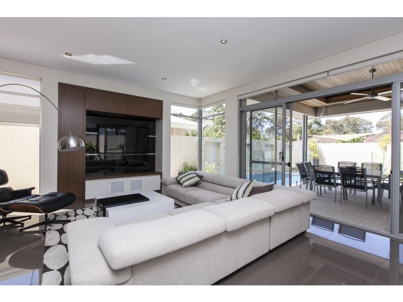 26 Virgil Avenue, Yokine WA 6060