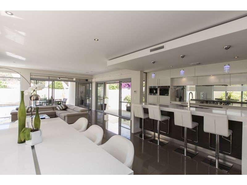 26 Virgil Avenue, Yokine WA 6060