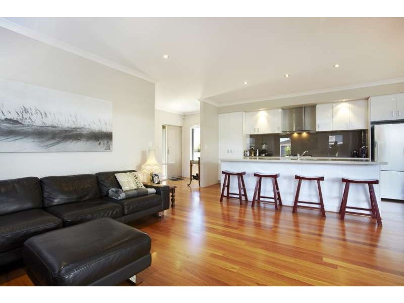 13A Donald Square, Bayswater WA 6053