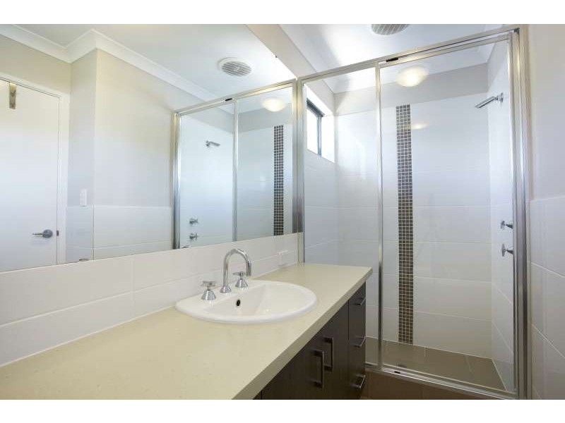 13A Donald Square, Bayswater WA 6053