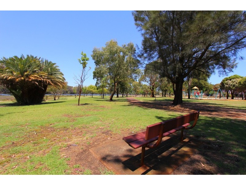 29 Clarkson Road, Maylands WA 6051