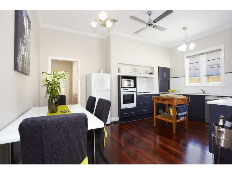 13 Toowong Street, Bayswater WA 6053