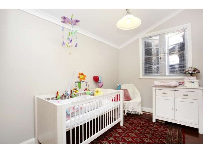 13 Toowong Street, Bayswater WA 6053