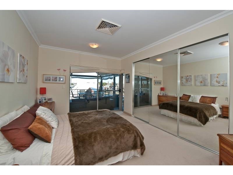 9/45 Tidewater Way, Ascot WA 6104