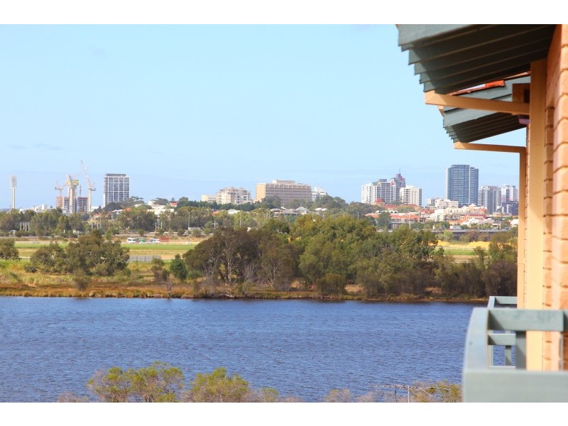 9/23 – 27 Kirkham Hill Terrace, Maylands WA 6051